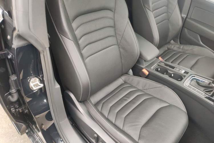 Used Volkswagen FAW-Volkswagen CC 2020 330TSI Glamour Edition China VI Standard Right Front Seat