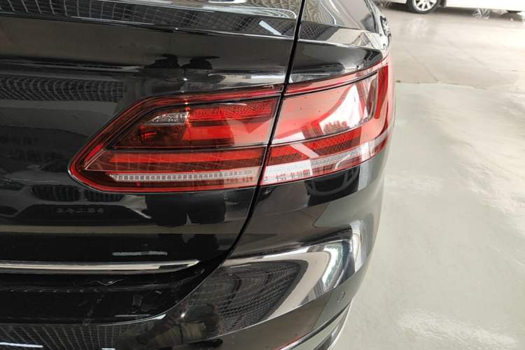 Used Volkswagen FAW-Volkswagen CC 2020 330TSI Glamour Edition China VI Standard Right Rear Taillight
