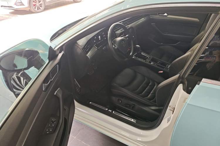 Used Volkswagen FAW-Volkswagen CC 2020 330TSI Glamour Edition China VI Standard Driver Seat
