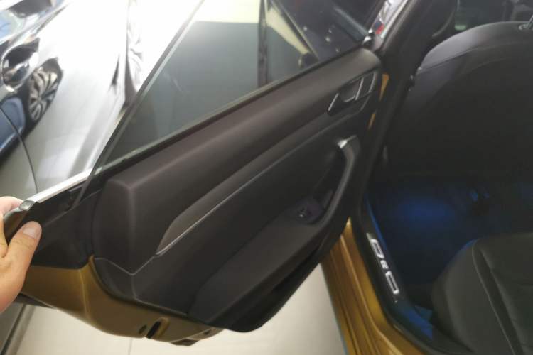 Used Volkswagen FAW-Volkswagen CC 2020 330TSI Glamour Edition China VI Standard Left Rear Door Interior