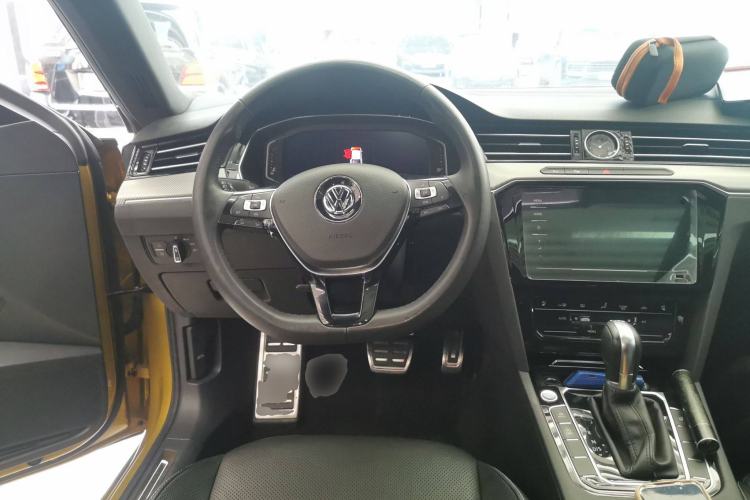 Used Volkswagen FAW-Volkswagen CC 2020 330TSI Glamour Edition China VI Standard Steering Wheel