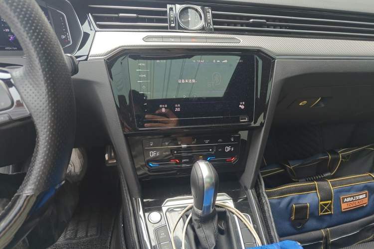 Used Volkswagen FAW-Volkswagen CC 2020 330TSI Glamour Edition China VI Standard Audio And AC Panel