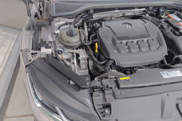 Used Volkswagen FAW-Volkswagen CC 2020 330TSI Glamour Edition China VI Standard Engine Bay Right