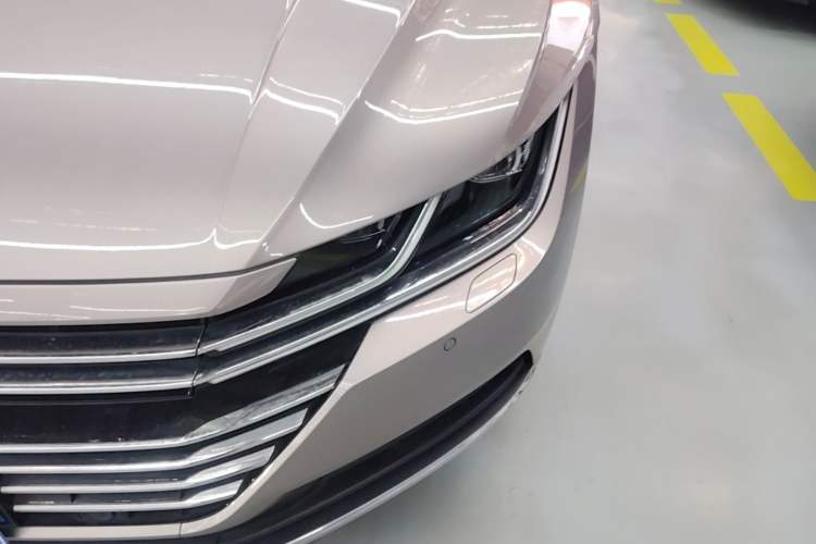Used Volkswagen FAW-Volkswagen CC 2020 330TSI Glamour Edition China VI Standard Left Front Headlight