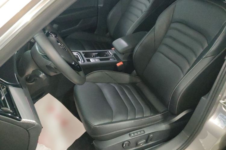 Used Volkswagen FAW-Volkswagen CC 2020 330TSI Glamour Edition China VI Standard Left Front Seat