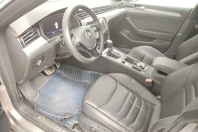 Used Volkswagen FAW-Volkswagen CC 2020 330TSI Glamour Edition China VI Standard Left Front Seat