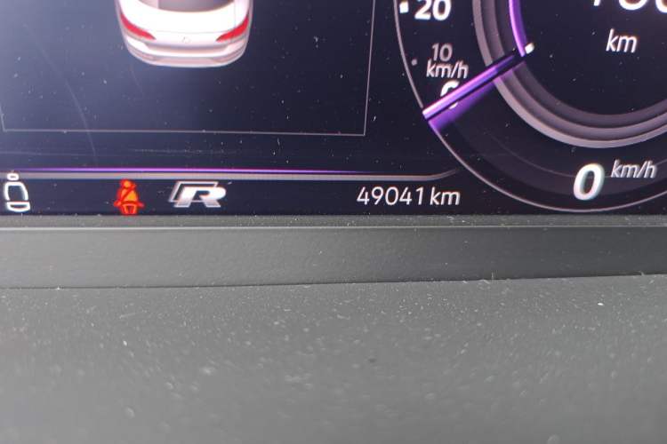 Used Volkswagen FAW-Volkswagen CC 2020 330TSI Glamour Edition China VI Standard Odometer Close Up