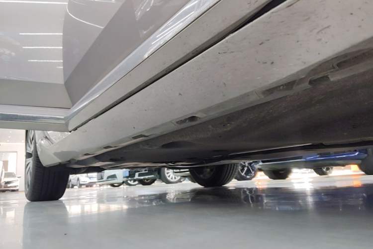 Used Volkswagen FAW-Volkswagen CC 2020 330TSI Glamour Edition China VI Standard Right Side Sill