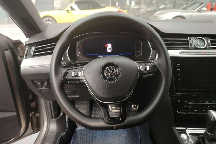 Used Volkswagen FAW-Volkswagen CC 2020 330TSI Glamour Edition China VI Standard Steering Wheel