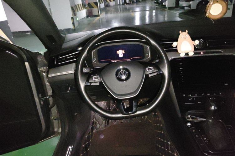Used Volkswagen FAW-Volkswagen CC 2020 330TSI Glamour Edition China VI Standard Steering Wheel