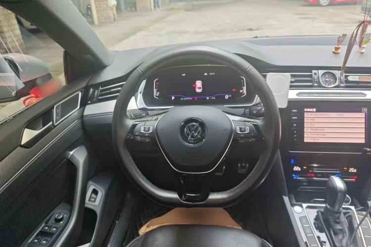 Used Volkswagen FAW-Volkswagen CC 2020 330TSI Glamour Edition China VI Standard Steering Wheel