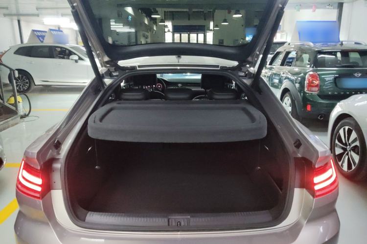 Used Volkswagen FAW-Volkswagen CC 2020 330TSI Glamour Edition China VI Standard Trunk