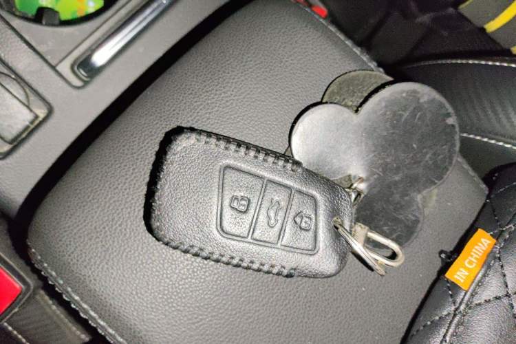 Used Volkswagen FAW-Volkswagen CC 2020 330TSI Glamour Edition China VI Standard Vehicle Key