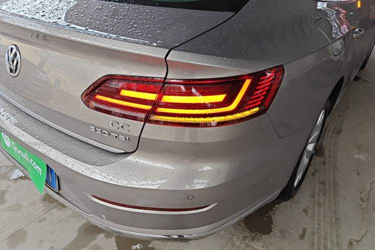 Used Volkswagen FAW-Volkswagen CC 2020 330TSI Huayan Edition China VI Standard Right Rear Taillight