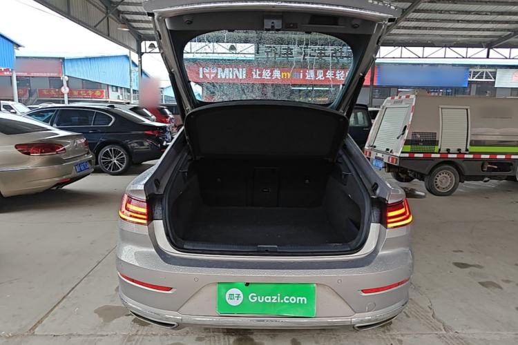 Used Volkswagen FAW-Volkswagen CC 2020 330TSI Huayan Edition China VI Standard Trunk