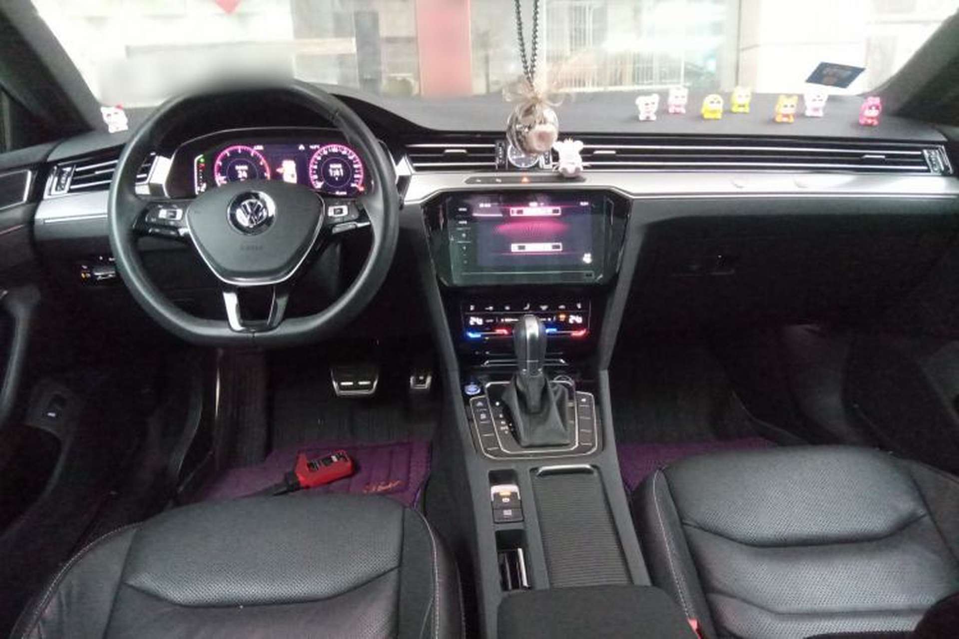 Used Volkswagen FAW-Volkswagen CC 2020 330TSI Glamour Edition China VI Standard Center Console