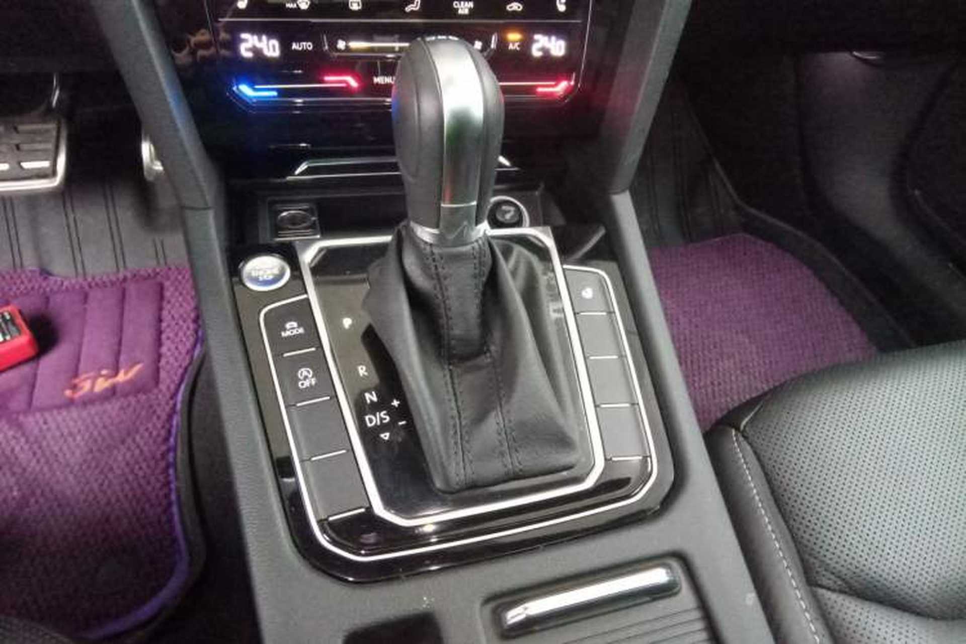 Used Volkswagen FAW-Volkswagen CC 2020 330TSI Glamour Edition China VI Standard Gear Lever
