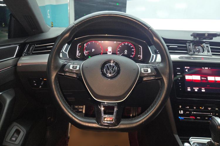 Used Volkswagen FAW-Volkswagen CC 2020 330TSI Glamour Edition China VI Standard Steering Wheel