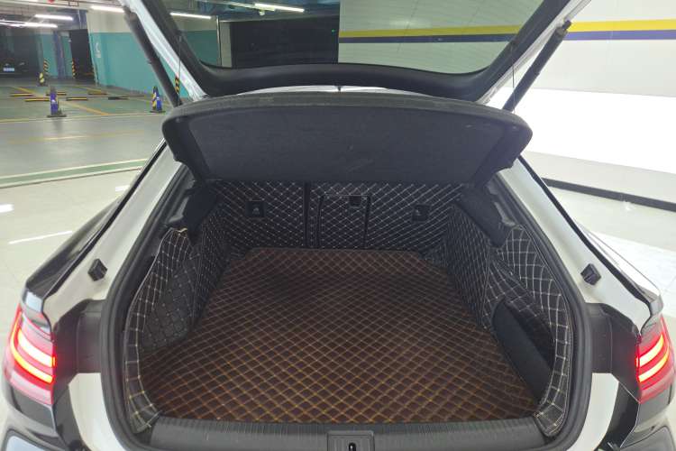 Used Volkswagen FAW-Volkswagen CC 2020 330TSI Glamour Edition China VI Standard Trunk