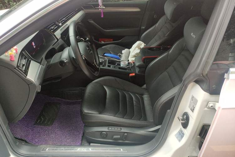 Used Volkswagen FAW-Volkswagen CC 2020 330TSI Glamour Edition China VI Standard Left Front Seat