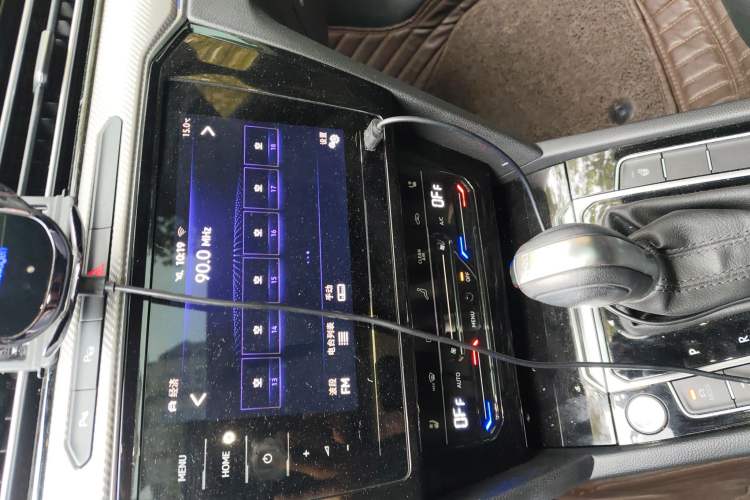 Used Volkswagen FAW-Volkswagen CC 2020 330TSI Glamour Edition China VI Standard Audio And AC Panel