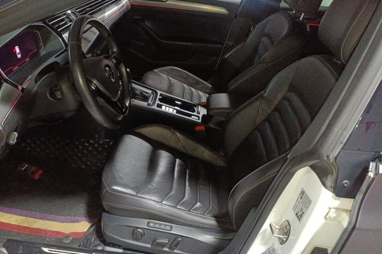 Used Volkswagen FAW-Volkswagen CC 2020 330TSI Glamour Edition China VI Standard Left Front Seat