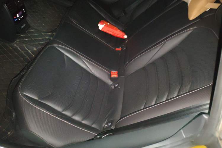 Used Volkswagen FAW-Volkswagen CC 2020 330TSI Glamour Edition China VI Standard Left Rear Seat