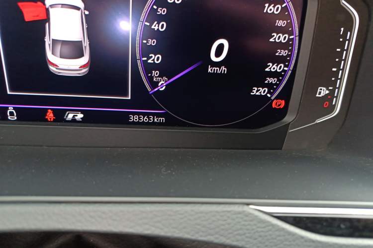 Used Volkswagen FAW-Volkswagen CC 2020 330TSI Glamour Edition China VI Standard Odometer Close Up