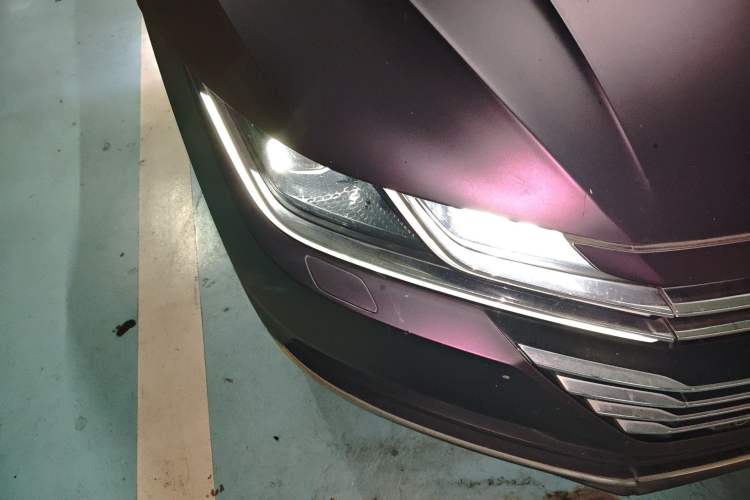 Used Volkswagen FAW-Volkswagen CC 2020 330TSI Glamour Edition China VI Standard Right Front Headlight