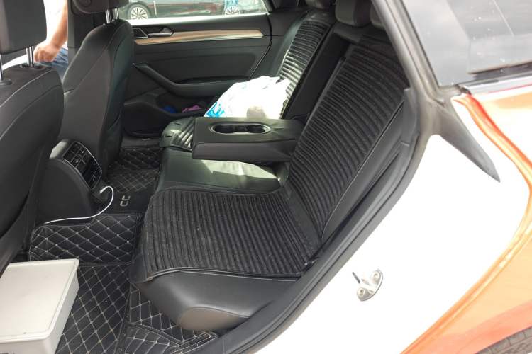 Used Volkswagen FAW-Volkswagen CC 2020 330TSI Huayan Edition China VI Standard Left Rear Seat