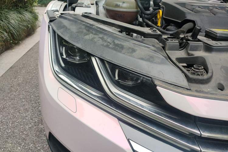 Used Volkswagen FAW-Volkswagen CC 2020 330TSI Glamour Edition China VI Standard Right Front Headlight