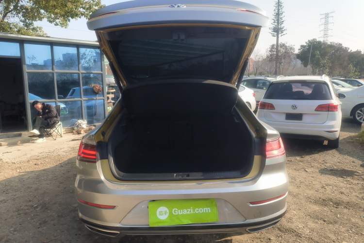 Used Volkswagen FAW-Volkswagen CC 2020 330TSI Glamour Edition China VI Standard Trunk