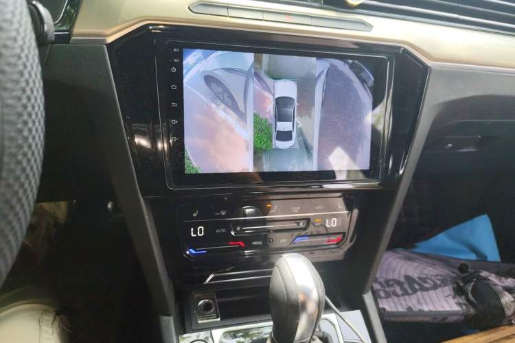 Used Volkswagen FAW-Volkswagen CC 2020 330TSI Huayan Edition China VI Standard Audio And AC Panel
