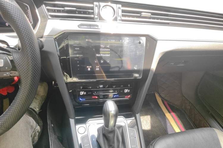Used Volkswagen FAW-Volkswagen CC 2020 330TSI Glamour Edition China VI Standard Audio And AC Panel