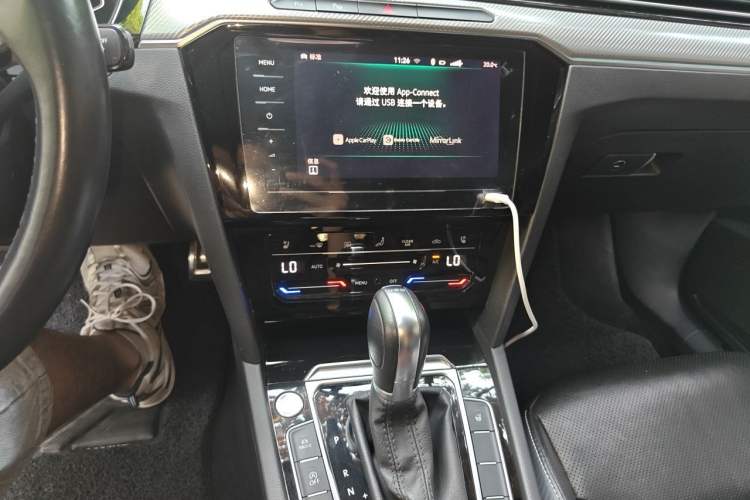 Used Volkswagen FAW-Volkswagen CC 2020 330TSI Glamour Edition China VI Standard Audio And AC Panel