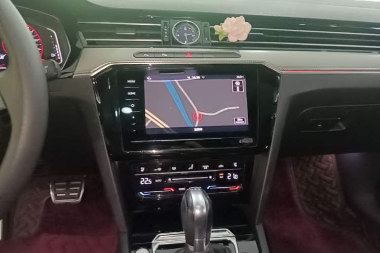 Used Volkswagen FAW-Volkswagen CC 2020 330TSI Glamour Edition China VI Standard Audio And AC Panel