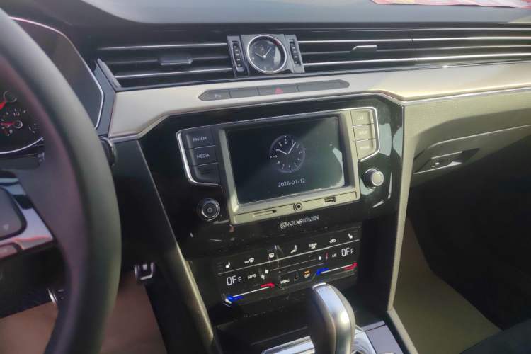 Used Volkswagen FAW-Volkswagen CC 2020 330TSI Huayan Edition China VI Standard Audio And AC Panel