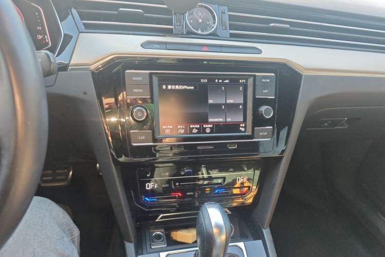 Used Volkswagen FAW-Volkswagen CC 2020 330TSI Huayan Edition China VI Standard Audio And AC Panel