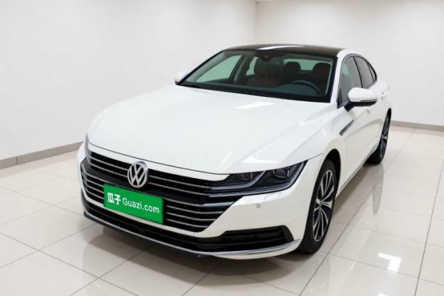 Volkswagen FAW-Volkswagen CC 2020 330TSI Glamour Edition China VI Standard usado