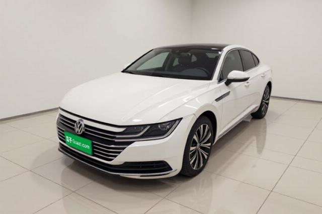 Volkswagen FAW-Volkswagen CC 2020 330TSI Glamour Edition China VI Standard usado