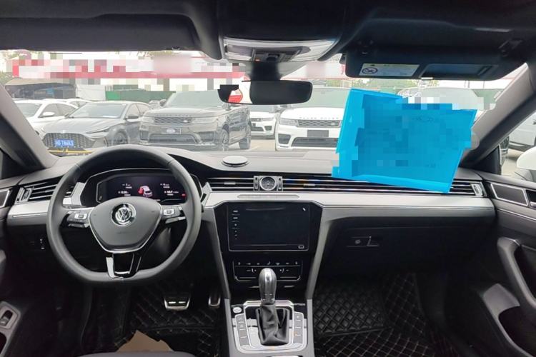Used Volkswagen FAW-Volkswagen CC 2020 330TSI Glamour Edition China VI Standard Center Console