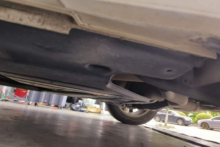 Used Volkswagen FAW-Volkswagen CC 2020 330TSI Huayan Edition China VI Standard Chassis Rear Left