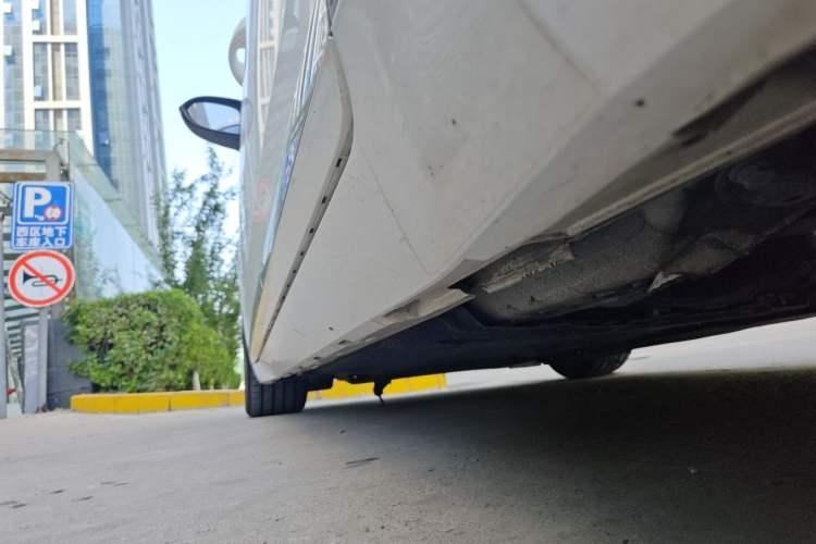 Used Volkswagen FAW-Volkswagen CC 2020 330TSI Huayan Edition China VI Standard Chassis Rear Left