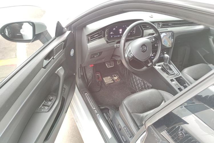 Used Volkswagen FAW-Volkswagen CC 2020 330TSI Glamour Edition China VI Standard Driver Seat