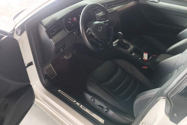 Used Volkswagen FAW-Volkswagen CC 2020 330TSI Glamour Edition China VI Standard Driver Seat
