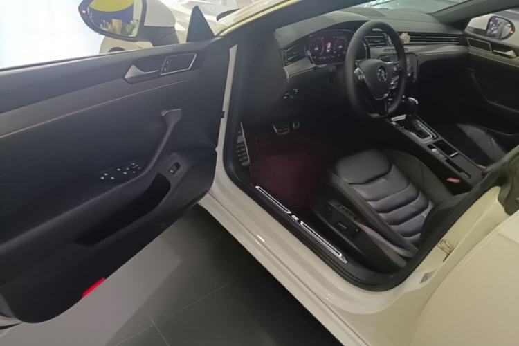 Used Volkswagen FAW-Volkswagen CC 2020 330TSI Glamour Edition China VI Standard Driver Seat