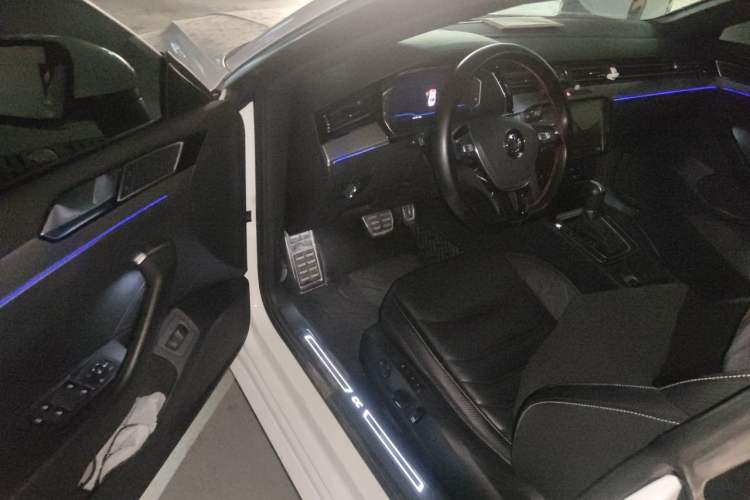 Used Volkswagen FAW-Volkswagen CC 2020 330TSI Glamour Edition China VI Standard Driver Seat