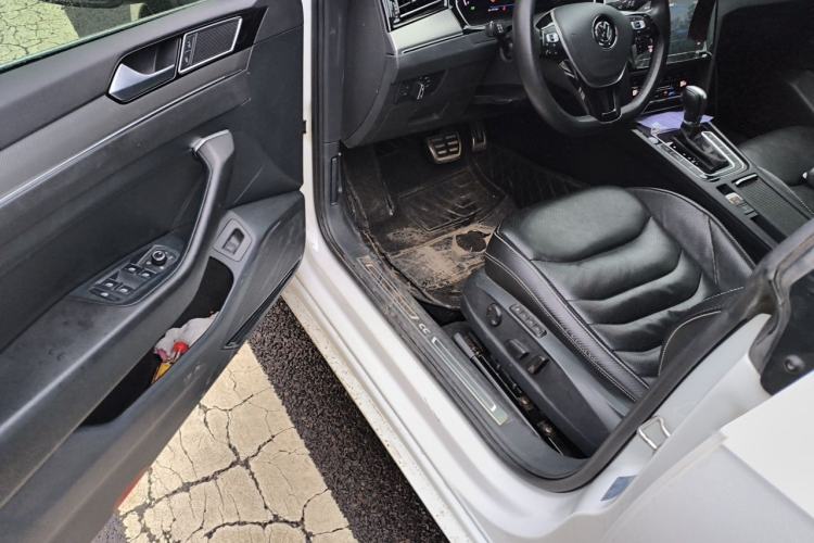 Used Volkswagen FAW-Volkswagen CC 2020 330TSI Glamour Edition China VI Standard Driver Seat