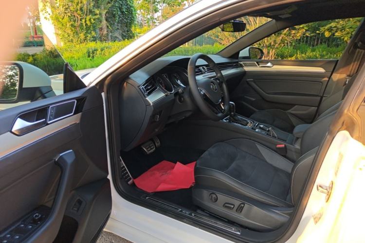 Used Volkswagen FAW-Volkswagen CC 2020 330TSI Huayan Edition China VI Standard Driver Seat