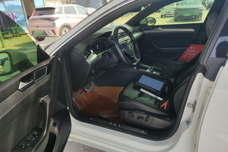 Used Volkswagen FAW-Volkswagen CC 2020 330TSI Glamour Edition China VI Standard Driver Seat